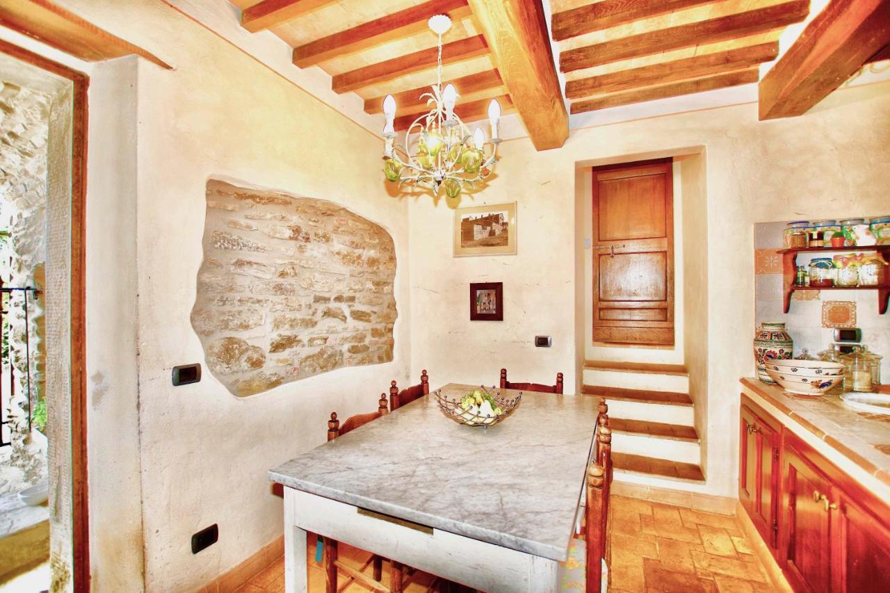 Отель Borgo Solamore Кортона Экстерьер фото